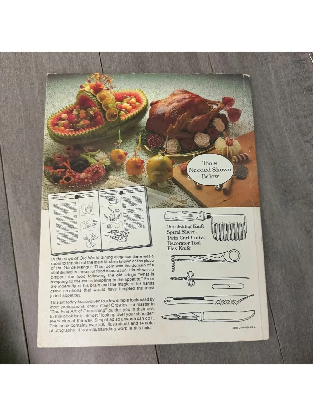 The Fine Art of Garnishing by Jerry Crowley, 4th Printing 1982